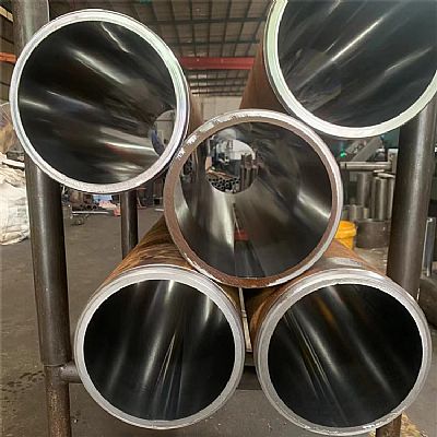 非標(biāo)油缸管現(xiàn)貨規(guī)格根據(jù)客戶(hù)可定做，定制規(guī)格如下